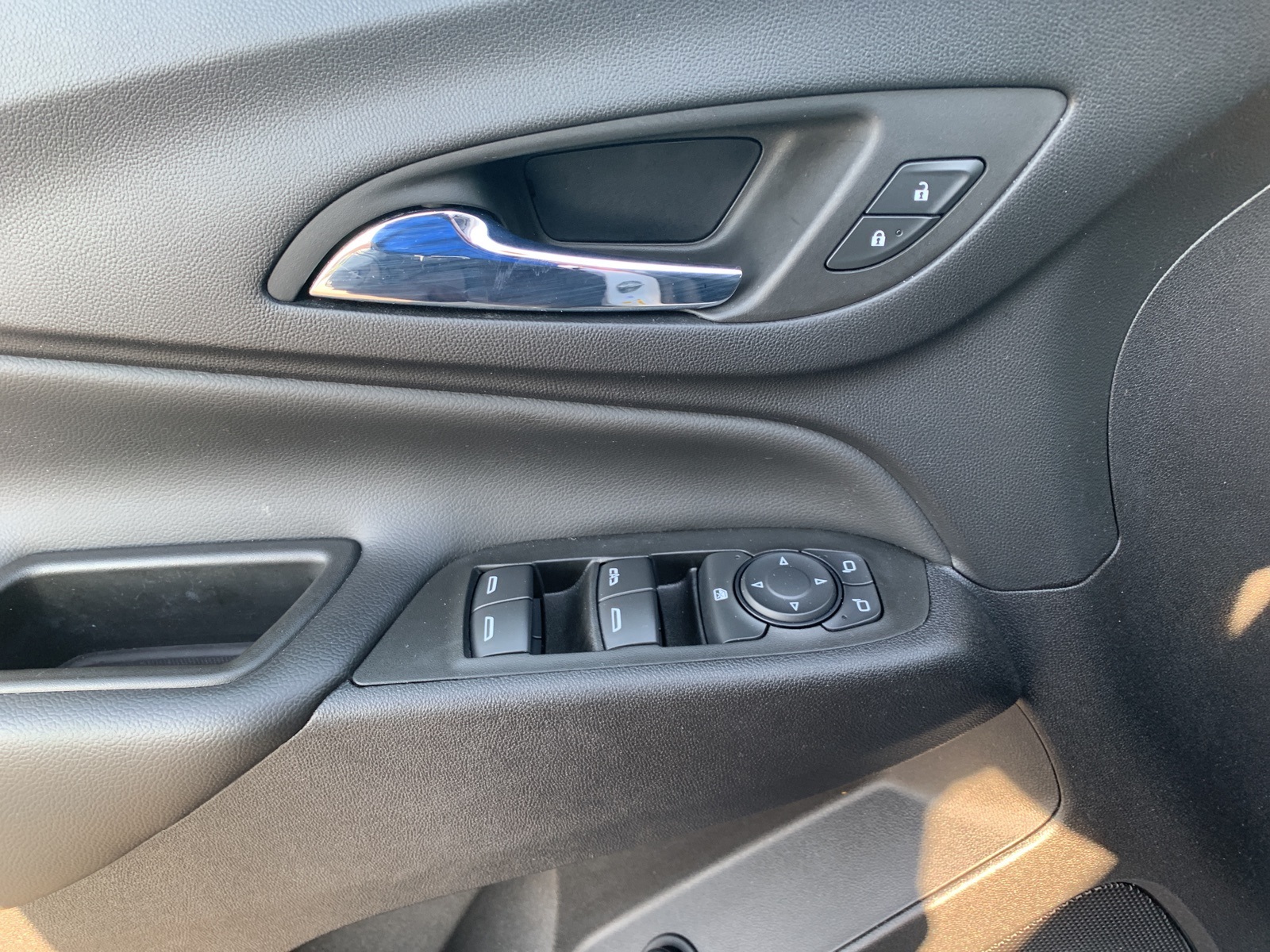 2022 Chevrolet Equinox LT photo 12