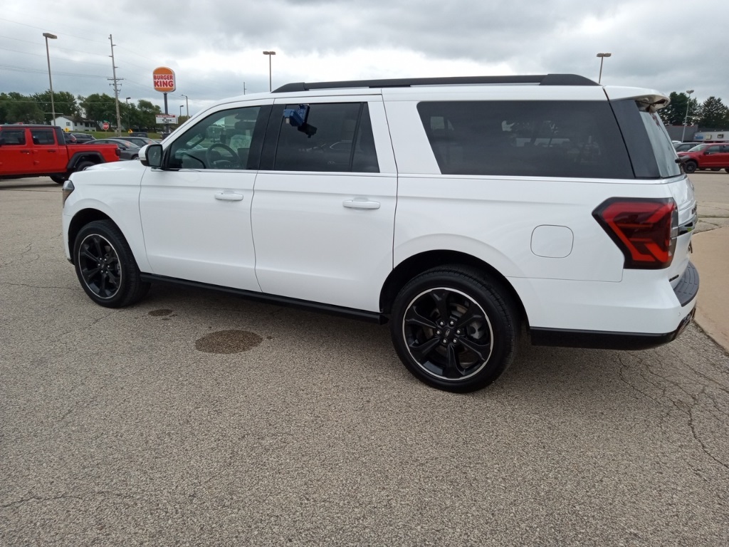 2024 Ford Expedition MAX Limited photo 10