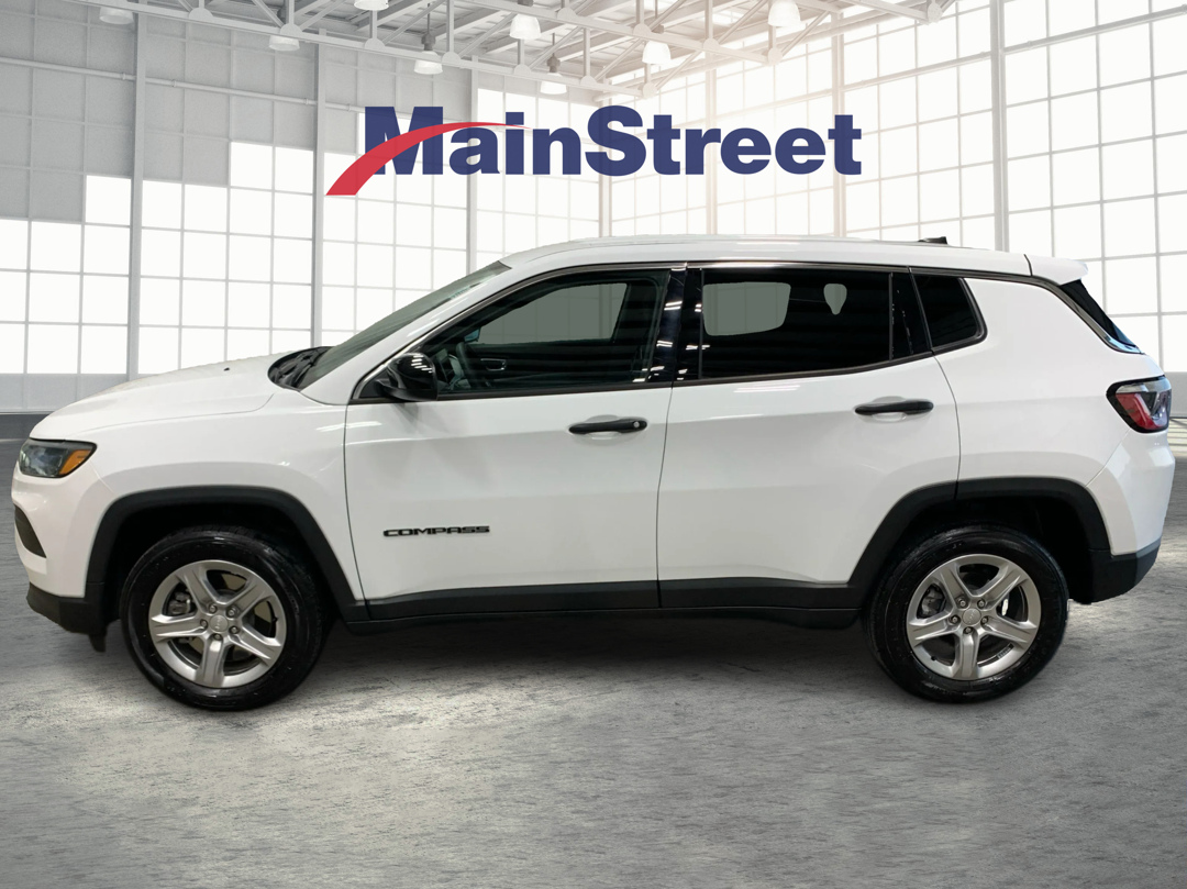 Used 2024 Jeep Compass Sport with VIN 3C4NJDAN8RT115966 for sale in Kansas City
