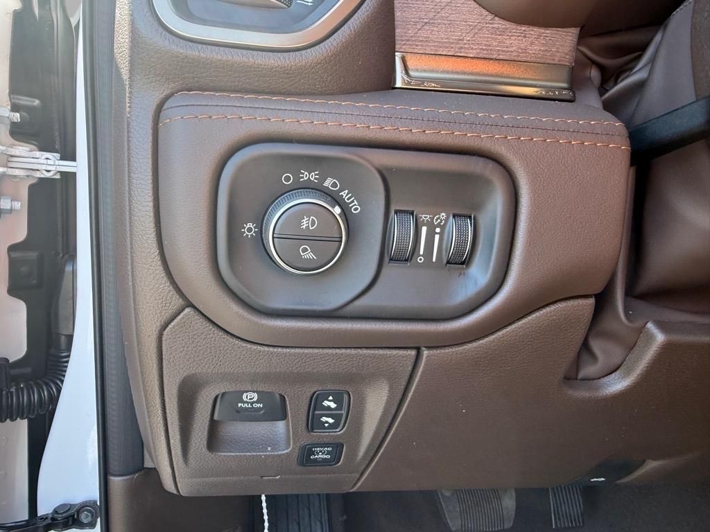2025 Ram 1500 Limited Longhorn photo 11
