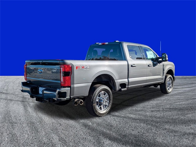 2026 Ford F-350 Lariat photo 4