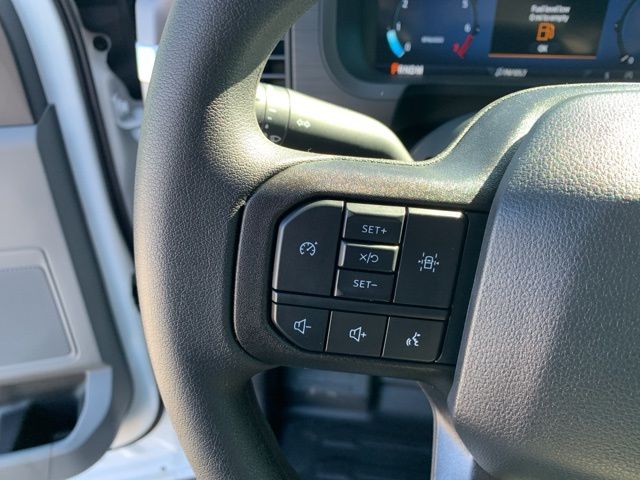 2025 Ford F-150 XL photo 14