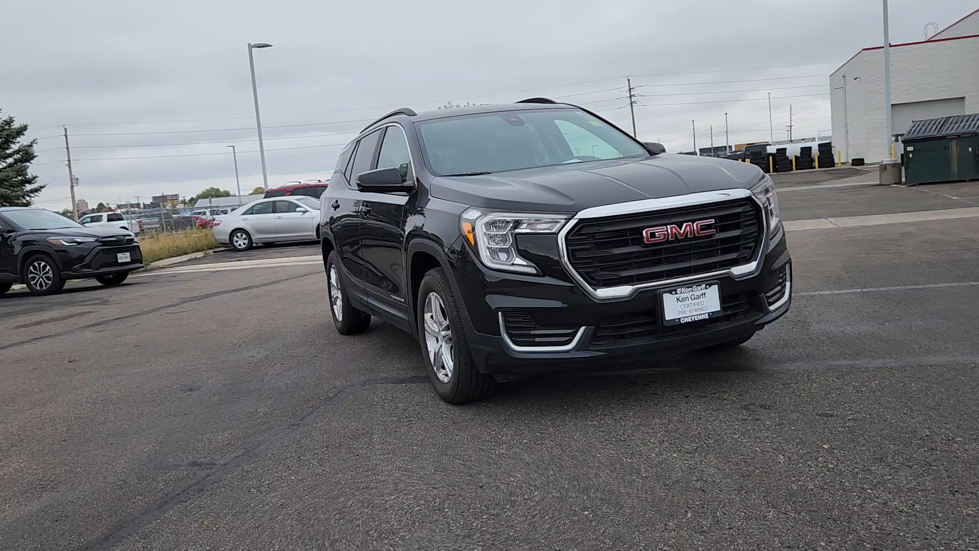 2023 Gmc Terrain SLE photo 3