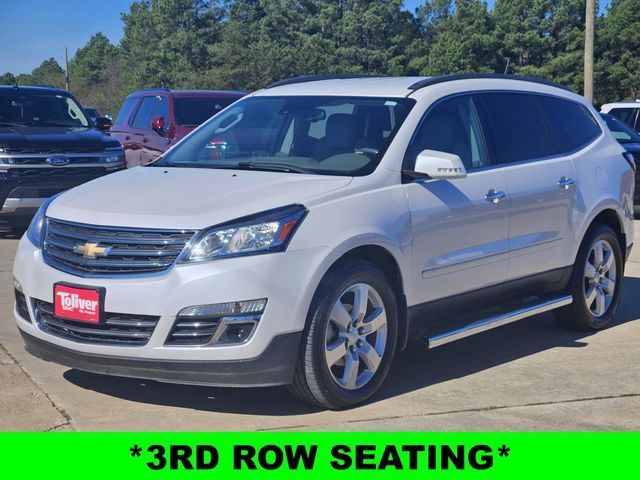 2016 Chevrolet Traverse LTZ photo 3