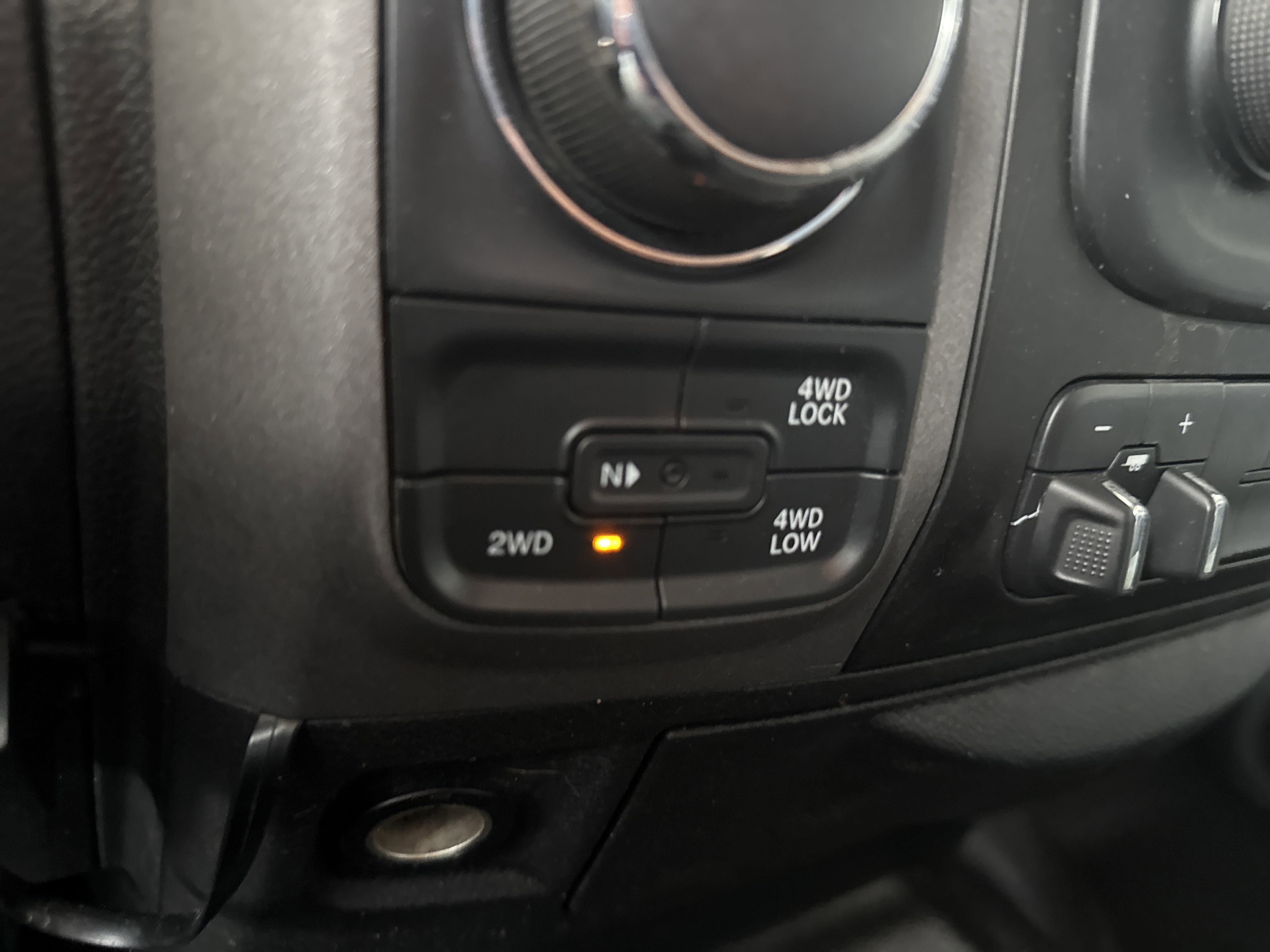 2014 Ram 1500 Tradesman photo 10
