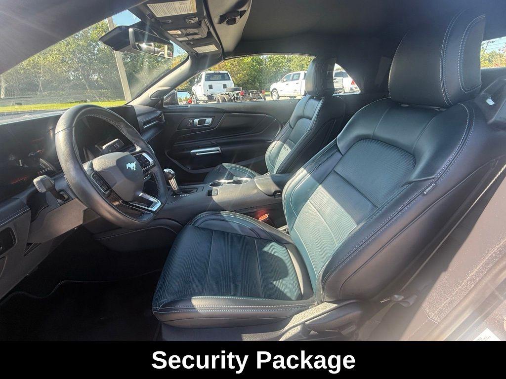 2024 Ford Mustang GT Premium photo 9