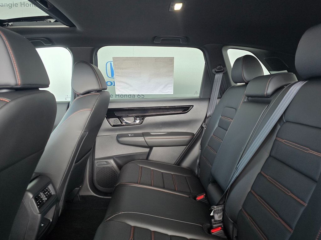 2025 Honda CR-V Hybrid Sport Touring photo 15