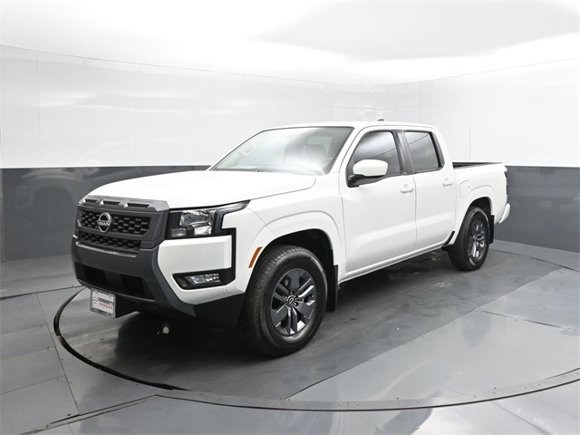 2025 Nissan Frontier SV's photo