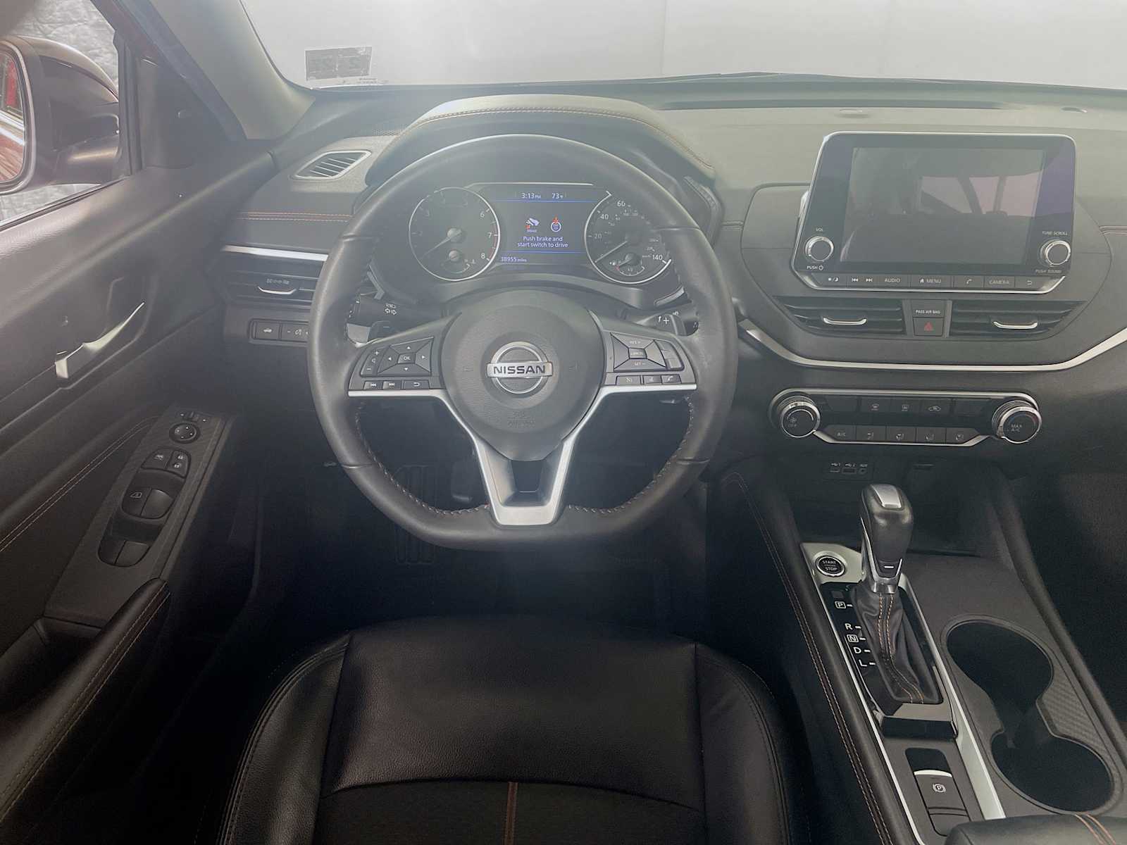 2022 Nissan Altima 2.5 SR photo 18