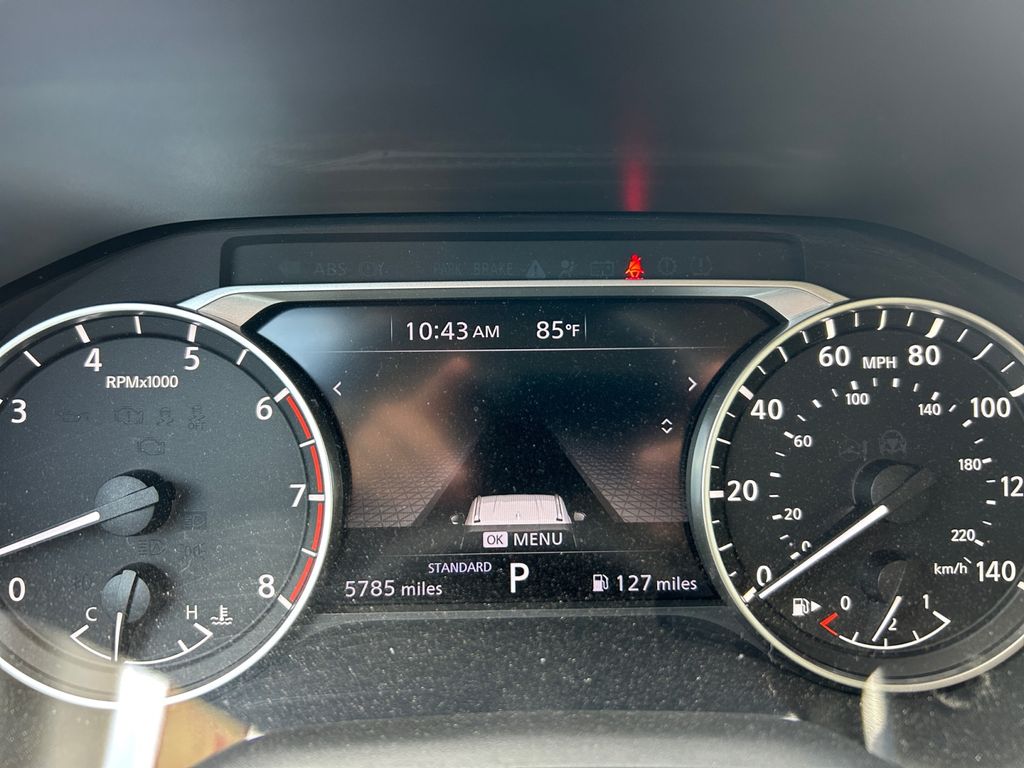 2024 Nissan Rogue SV photo 10