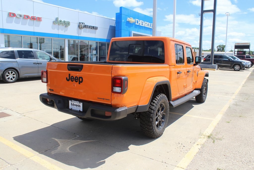2025 Jeep Gladiator Sport photo 2