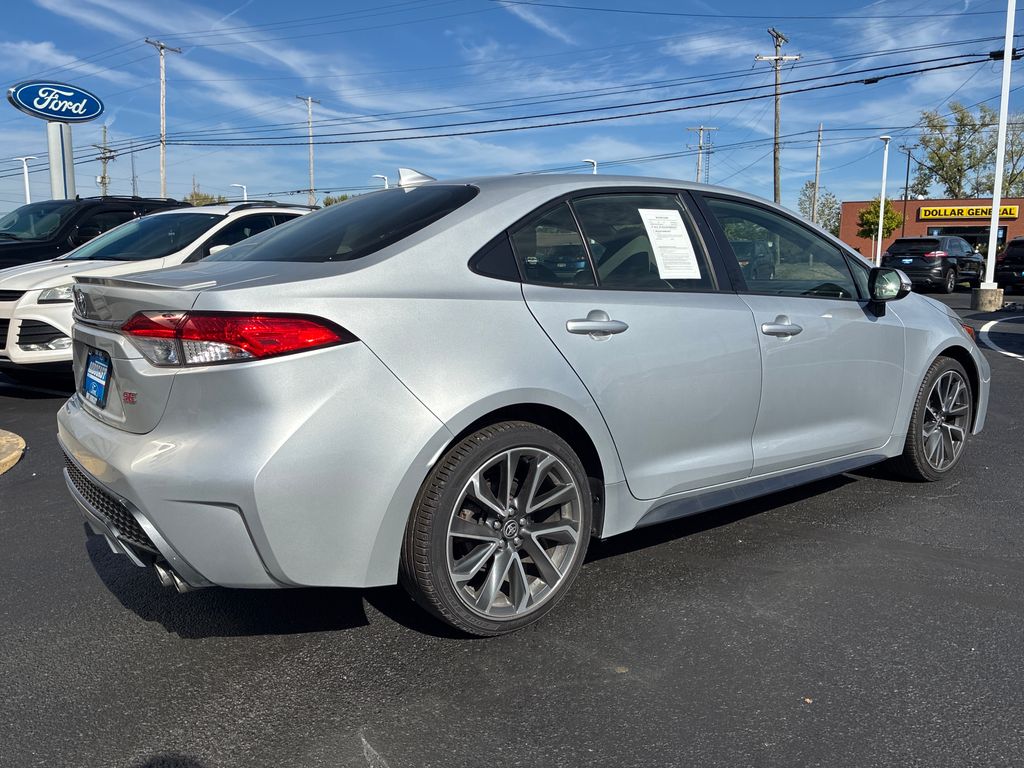 2022 Toyota Corolla SE photo 7