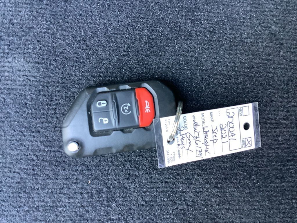 2021 Jeep Wrangler Unlimited Rubicon 392 photo 32