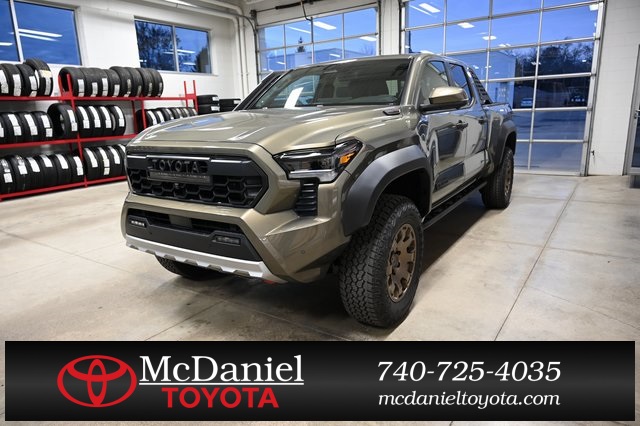 2025 Toyota Tacoma Trailhunter's photo