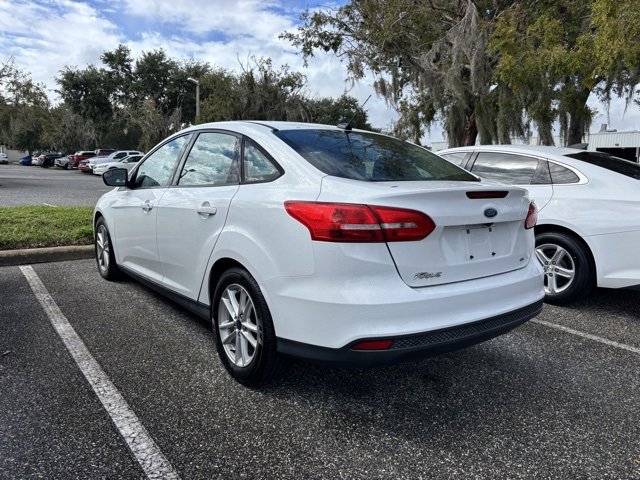 2018 Ford Focus SE photo 4