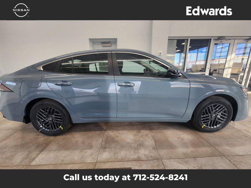 2026 Nissan Sentra SV Premium's photo