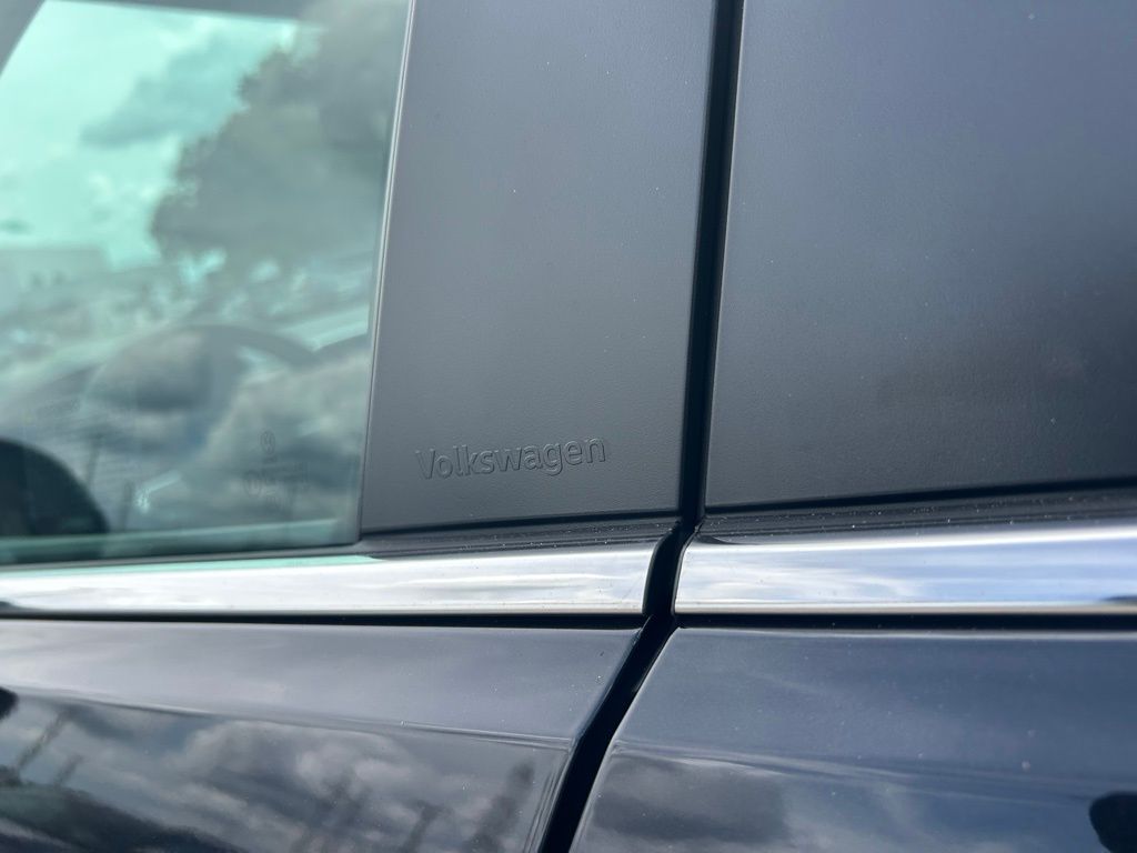 2026 Volkswagen Atlas SE Technology photo 17