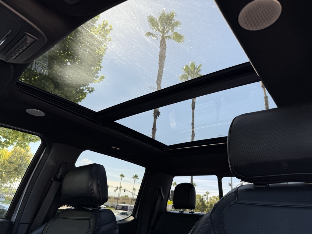 2021 Ford F-150 Raptor photo 11