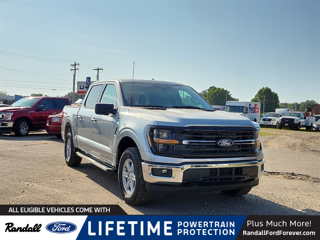 2025 Ford F-150 XLT's photo