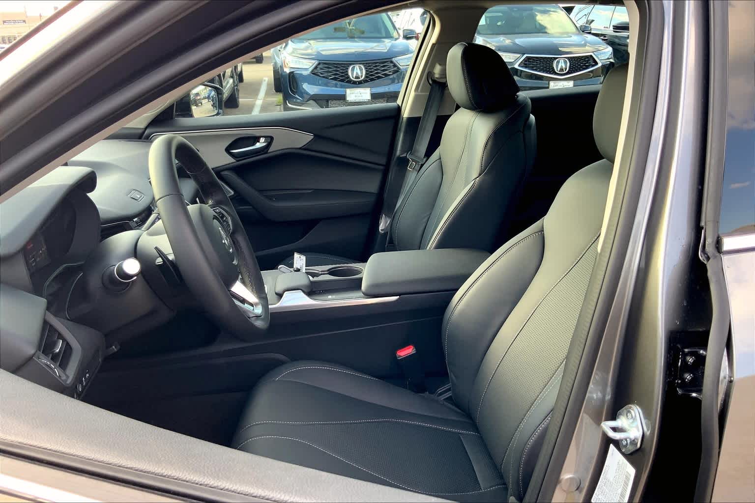 2025 Acura TLX Technology photo 9
