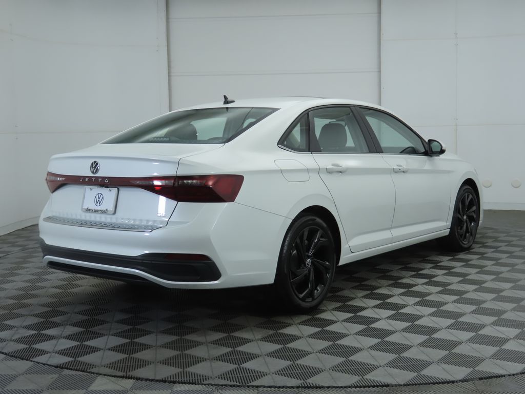 2026 Volkswagen Jetta 1.5T SE photo 4