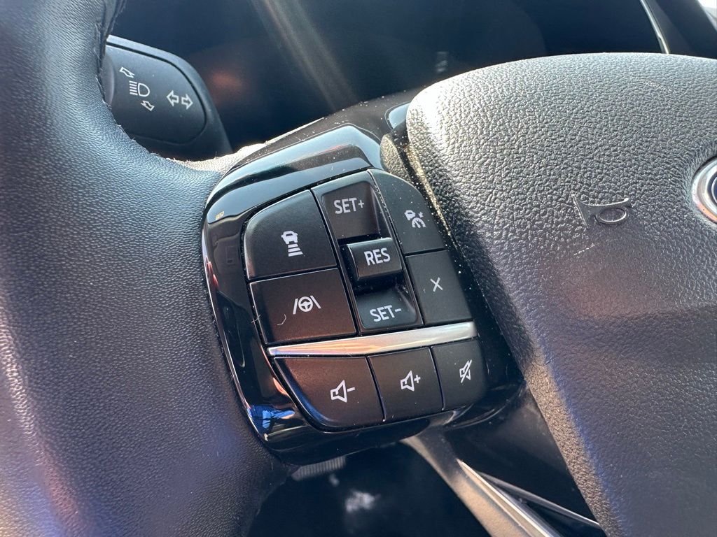 2022 Ford Escape Titanium photo 15
