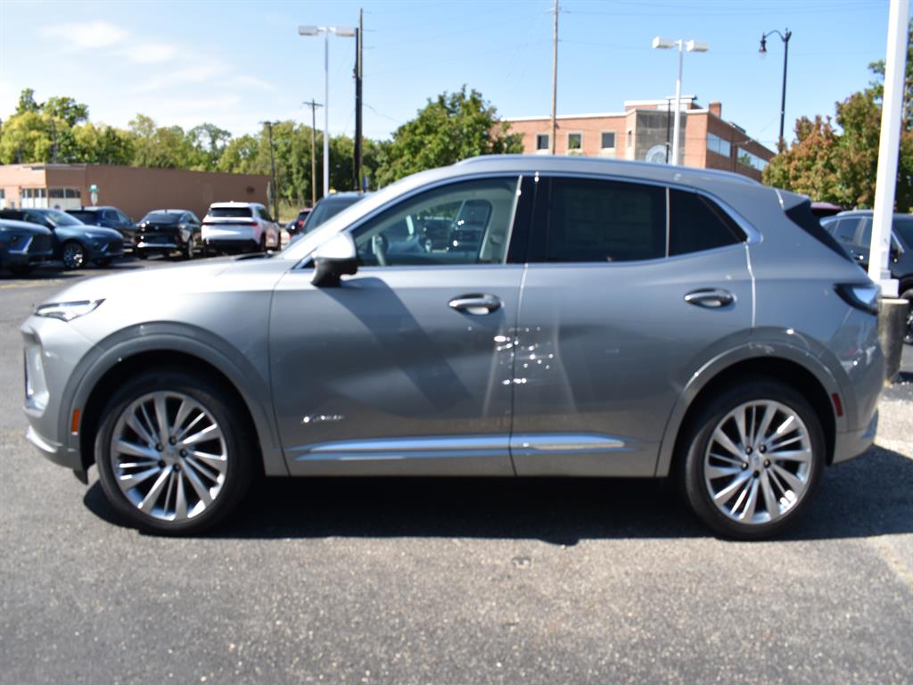 2025 Buick Envision Avenir photo 10