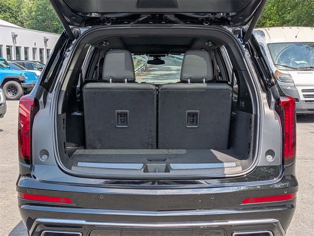 2024 Cadillac XT6 Premium Luxury photo 6