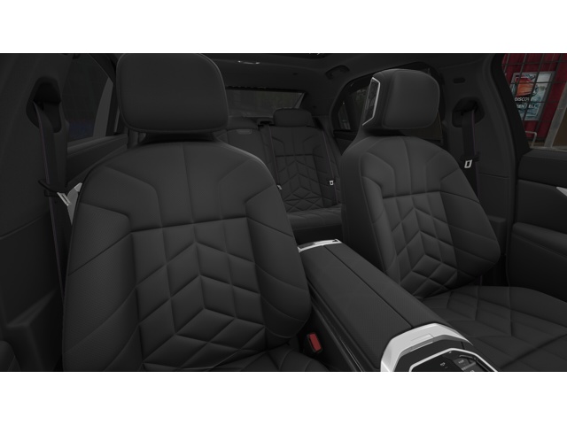 2026 Bmw 750e photo 7