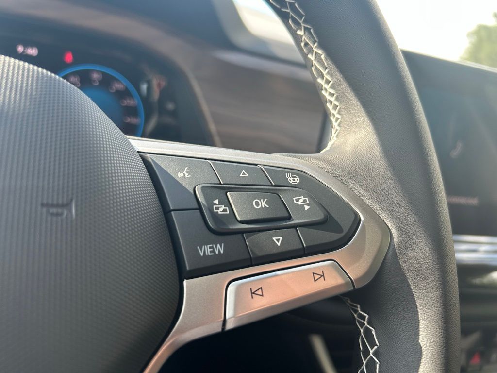 2026 Volkswagen Atlas SE Technology photo 15