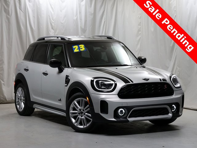 2023 MINI Countryman S's photo