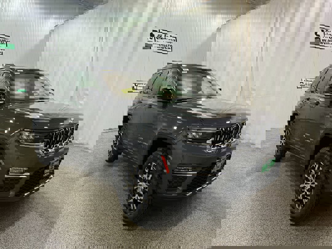 2025 Jeep Grand Cherokee Limited's photo