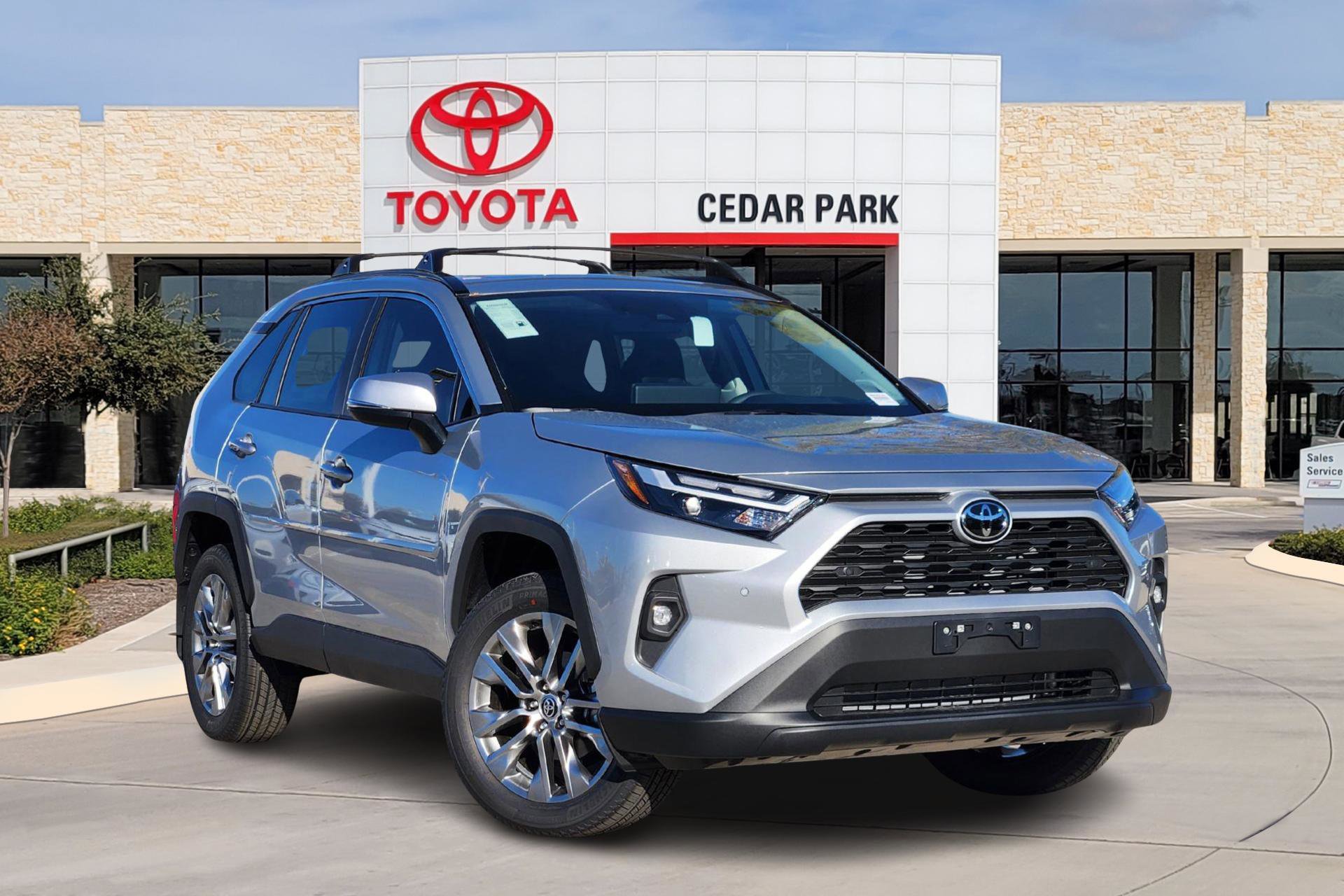2025 Toyota RAV4 XLE Premium's photo