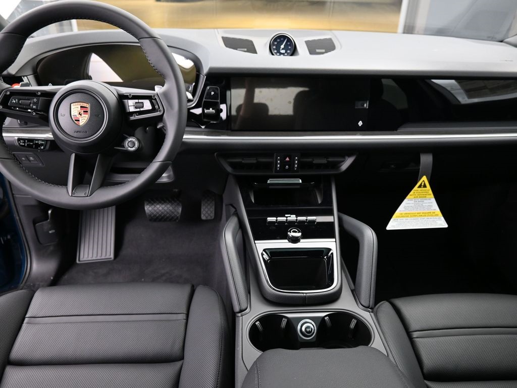 2026 Porsche Cayenne Coupe photo 5