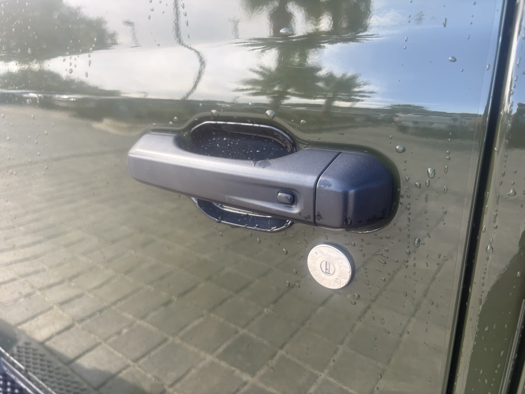 2021 Jeep Wrangler Unlimited Sahara 4xe photo 9