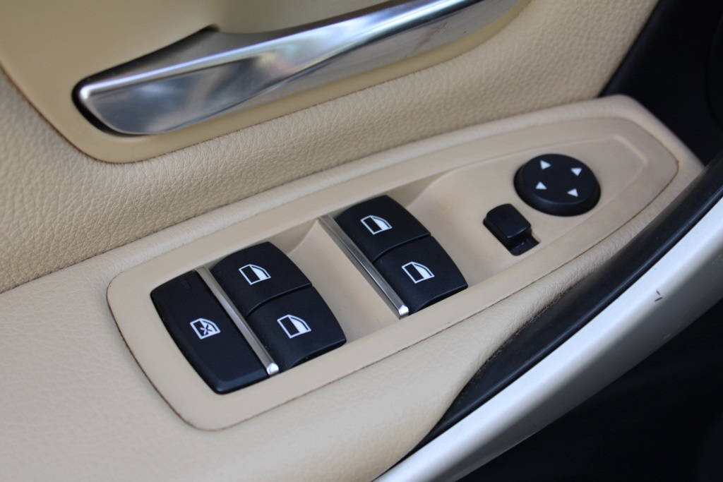 2018 Bmw 320i xDrive Sedan photo 11