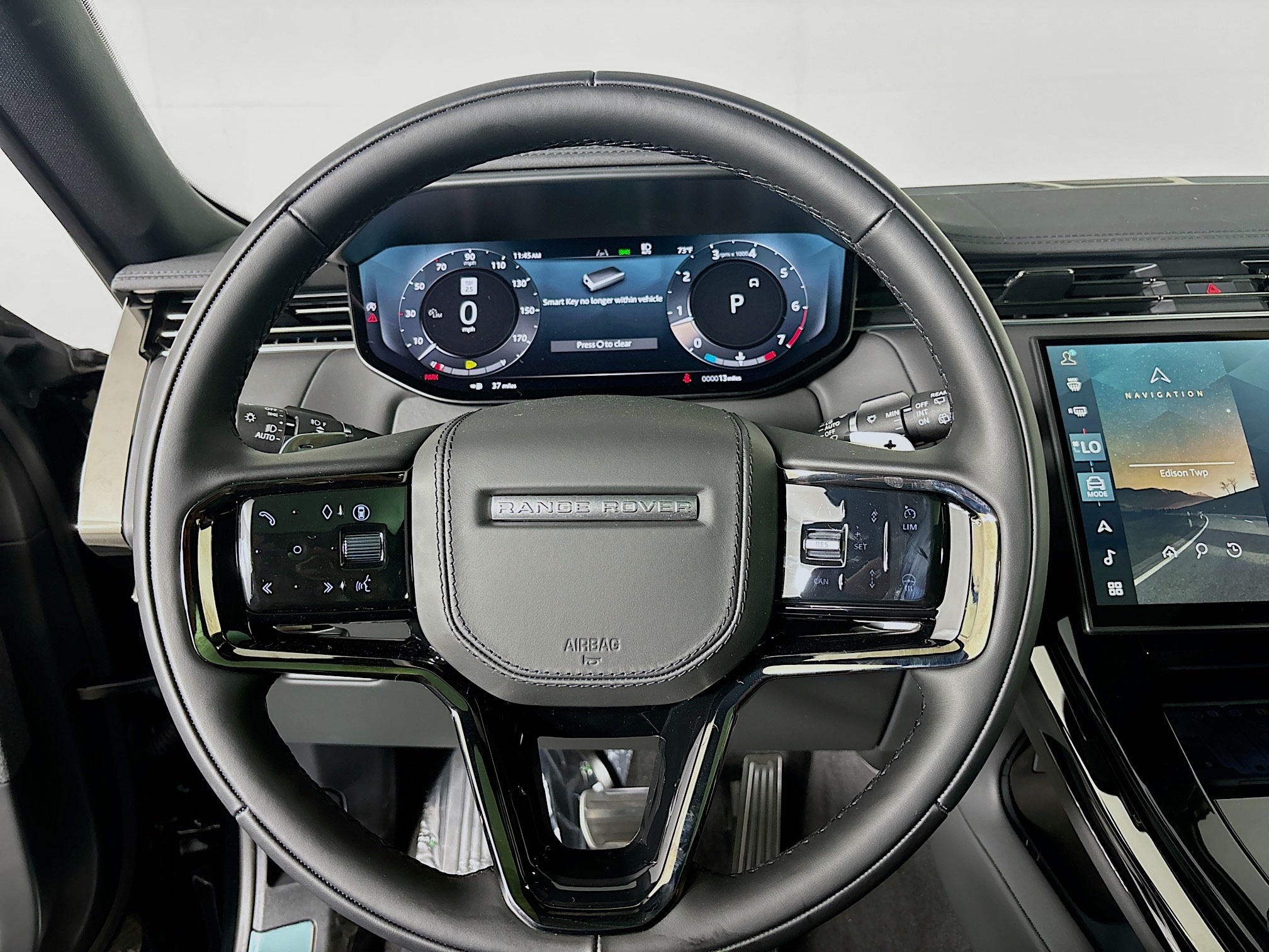 2025 Land Rover Range Rover Sport SE photo 12