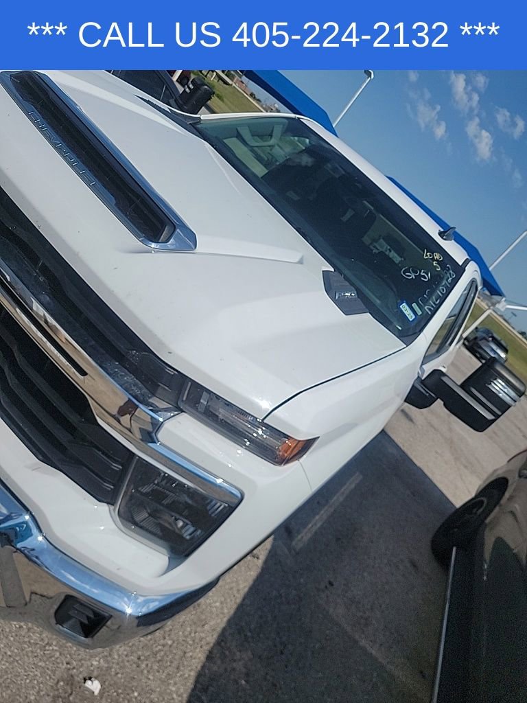 2024 Chevrolet Silverado 2500HD LT photo 42