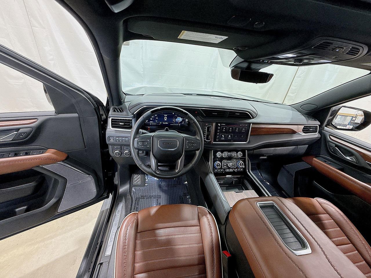 2024 Gmc Yukon Denali Ultimate photo 18