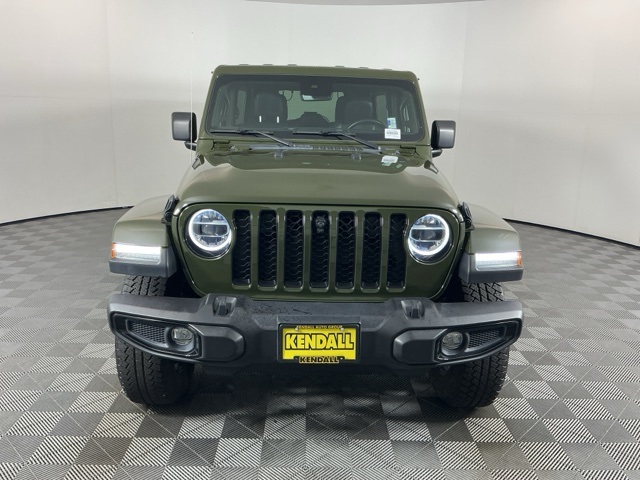 2021 Jeep Wrangler Unlimited Sahara photo 3