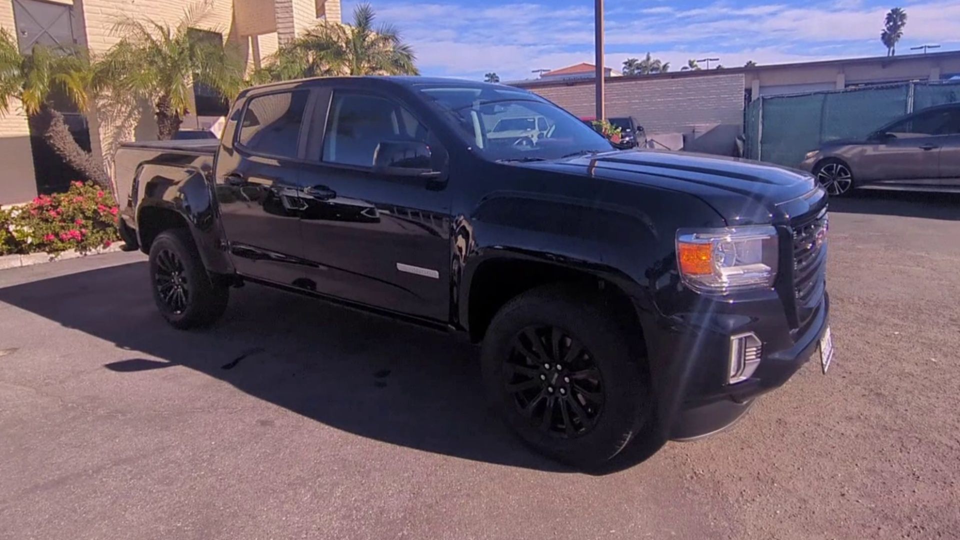 2022 GMC Canyon Elevation's photo