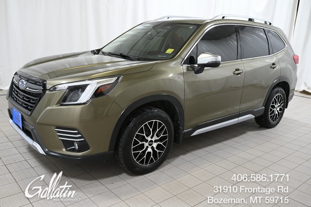 2023 Subaru Forester Touring's photo