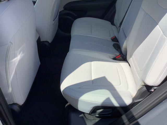 2025 Hyundai Tucson SE photo 9