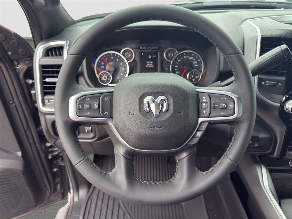 2025 Ram 2500 Big Horn photo 9