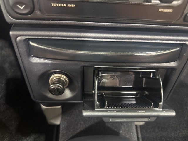 2001 Toyota MR2 Spyder photo 29