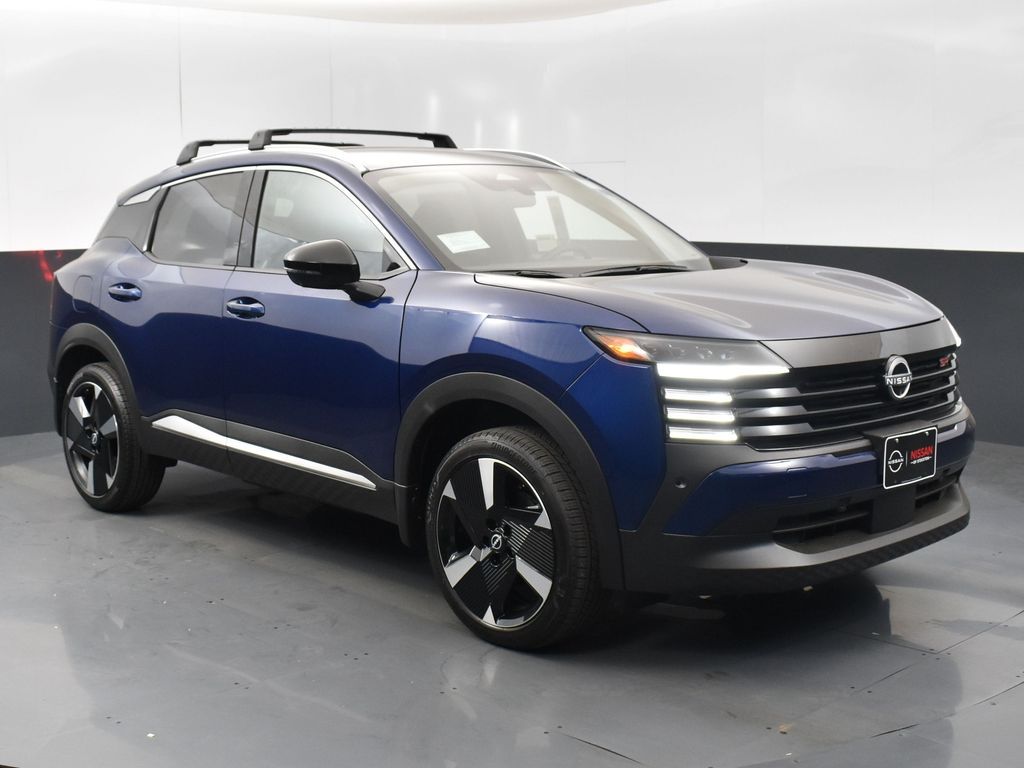 2026 Nissan KICKS SR AWD's photo