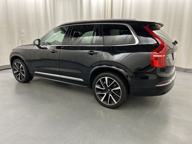 2023 Volvo XC90 Plus photo 3