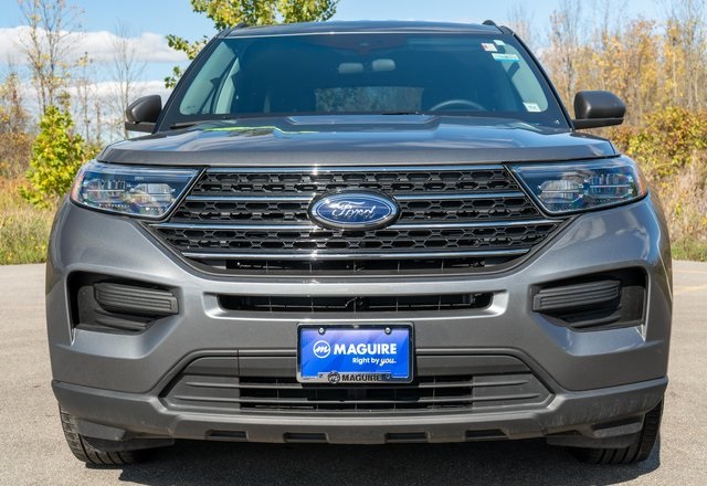 2023 Ford Explorer XLT photo 2