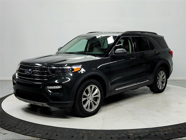 2022 Ford Explorer XLT photo 3