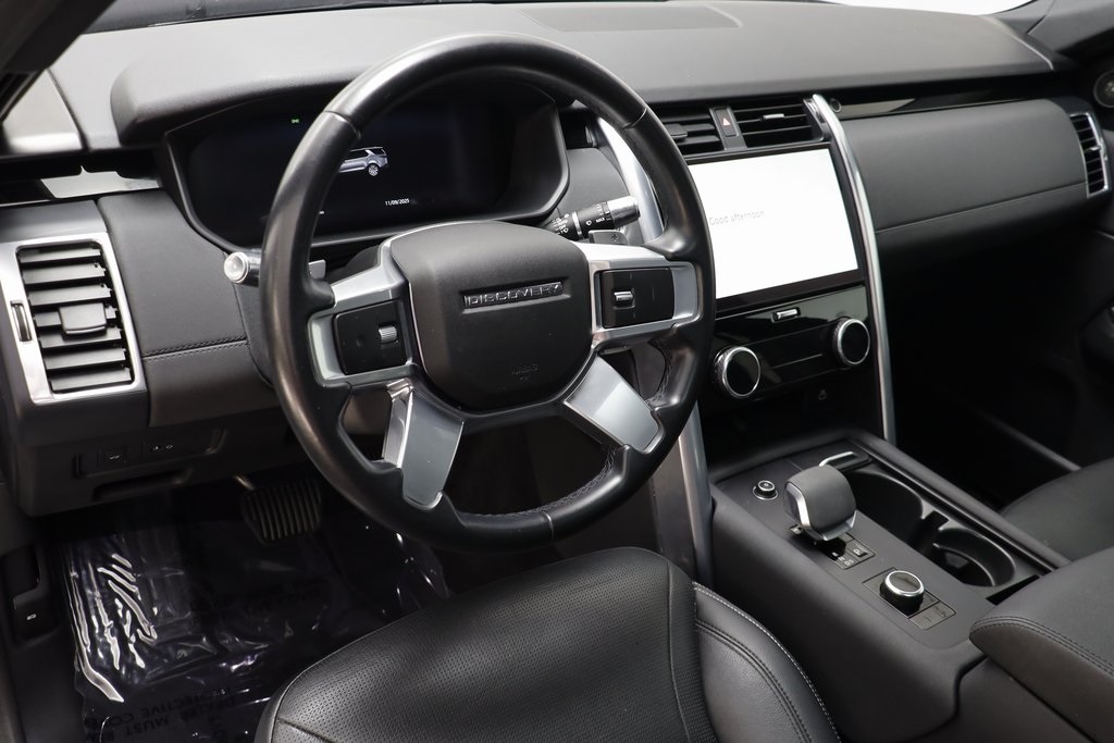 2022 Land Rover Discovery S photo 7